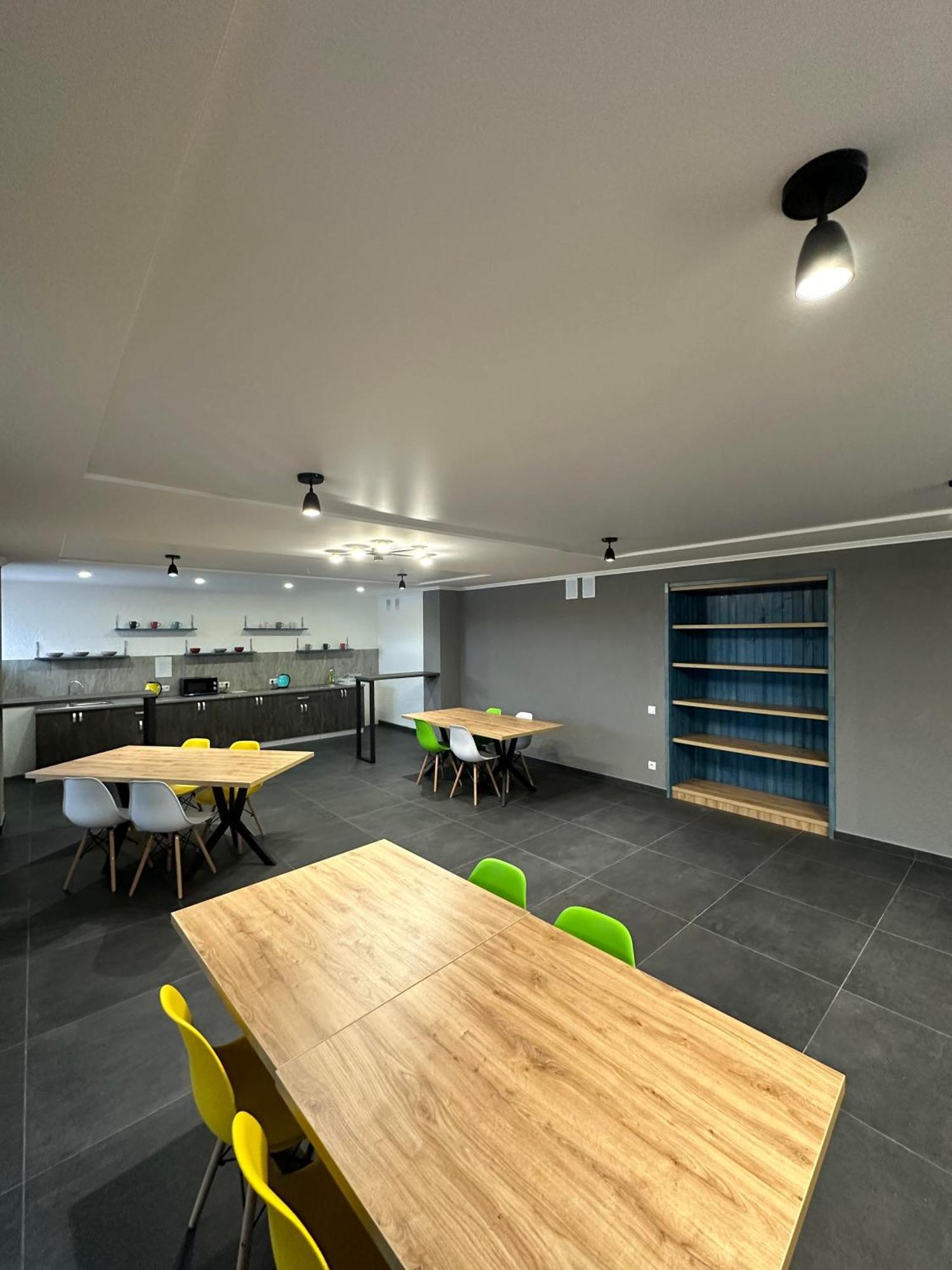 ترنوبل Garden Hall المظهر الخارجي الصورة