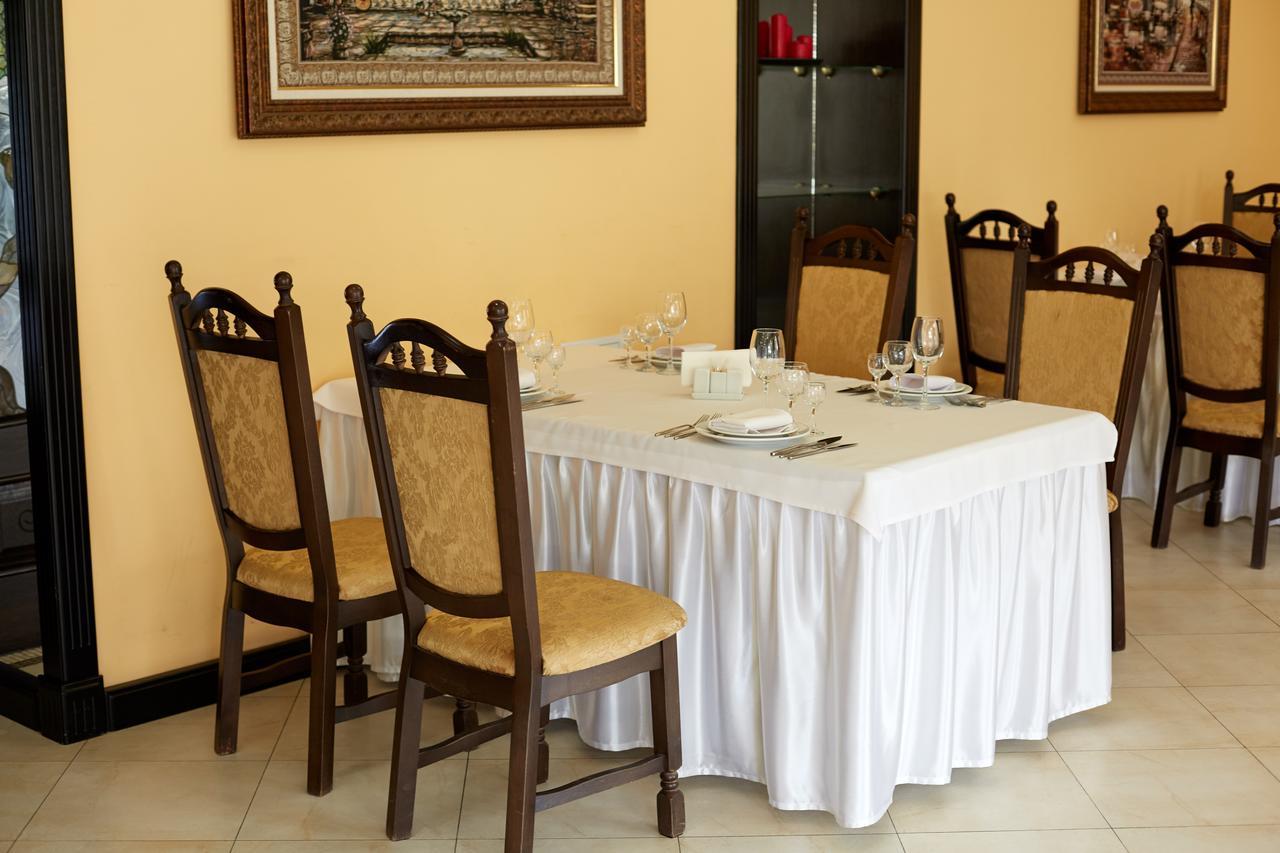 ترنوبل Garden Hall المظهر الخارجي الصورة